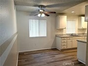 Photo - 418 E Blueridge Ave