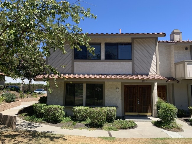 Photo - 9802 Mammoth Dr Townhome