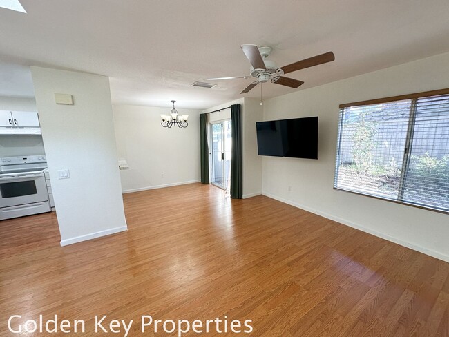 Photo - Move-In Ready 3-Bedroom Home in Vista!