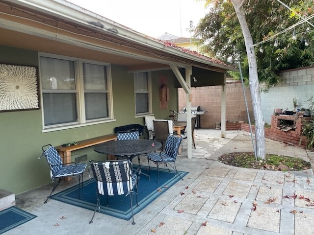 Photo - 3270 Rosewood Ave