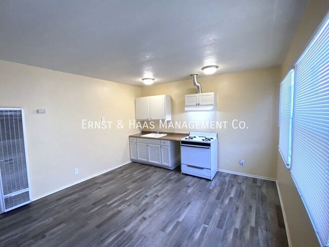 Building Photo - 13812 S Avalon Blvd Unit D