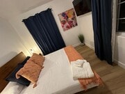 Photo - 4040 Boundary St