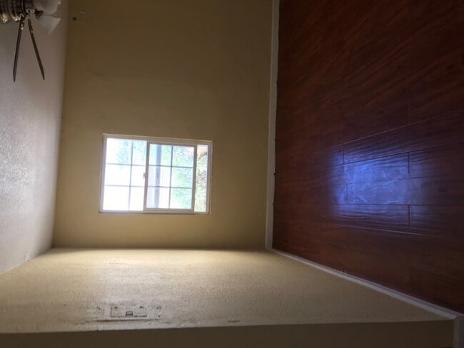 Photo - 6505 S Vermont Ave