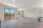 Photo - 1315 S Roxbury Dr Unit 201