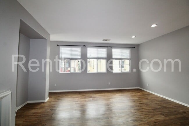 Photo - 2119 Palo Alto Dr Unit 94