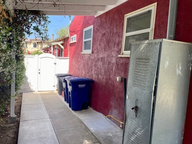 Photo - Penn Unit 846 Penn