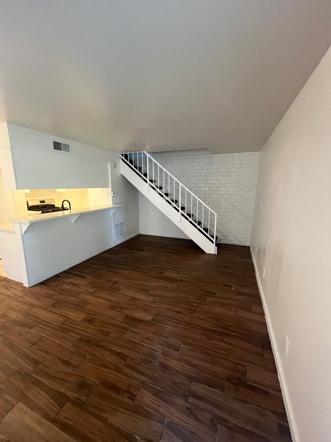 Photo - Spacious 2 Bedroom Condo/ Nicely Renovated in Azusa Unit 2