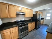 Photo - 5BR/2BA with Private Yard! House