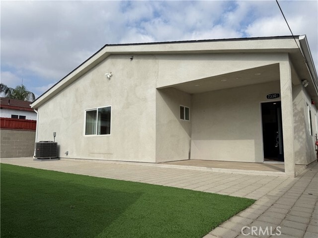 Building Photo - 7330 Riverton Ave Rental