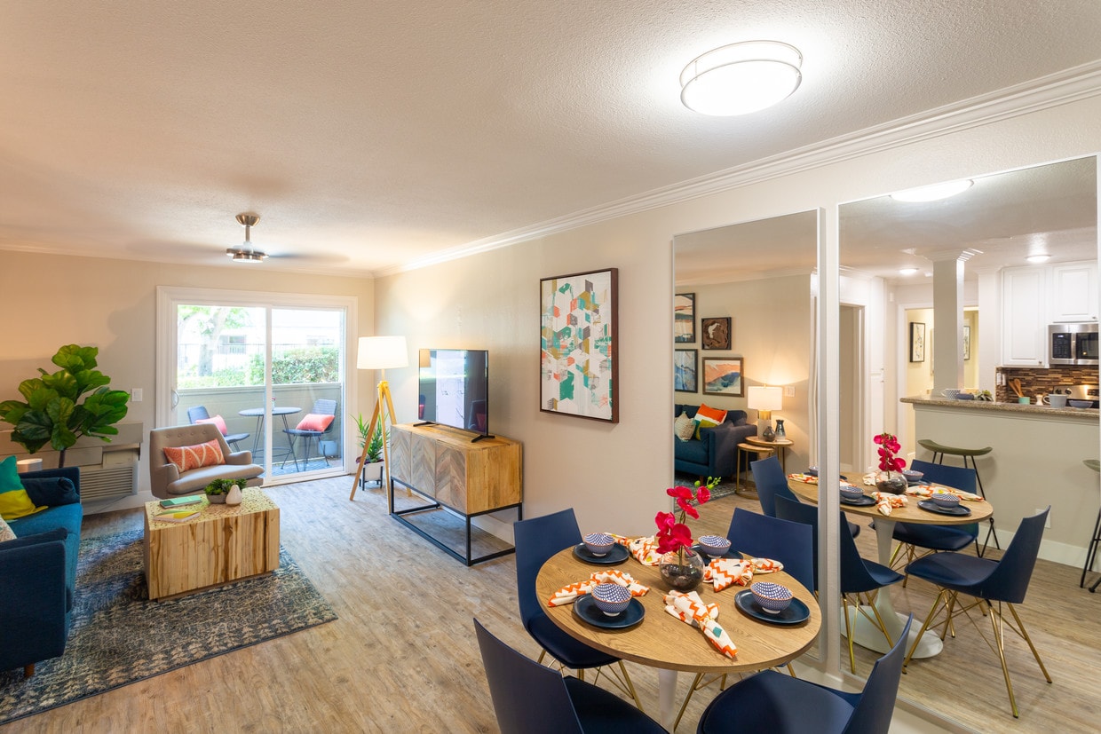 3D Tour - HAVEN WARNER CENTER Apartments