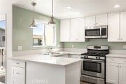Photo - 413 21st St Townhome