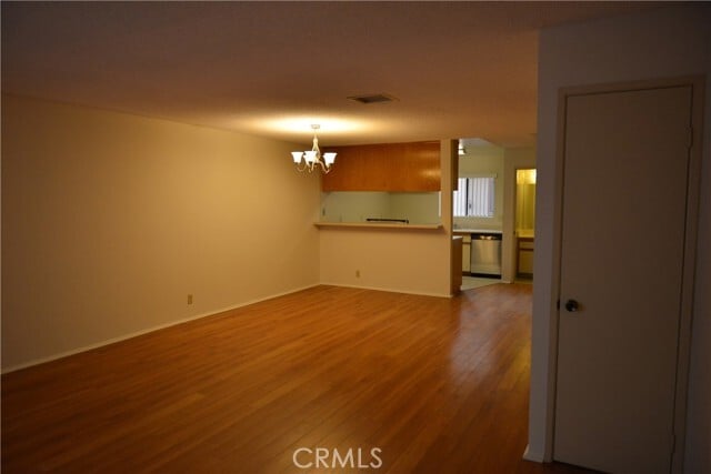 Photo - 410 W Milford St