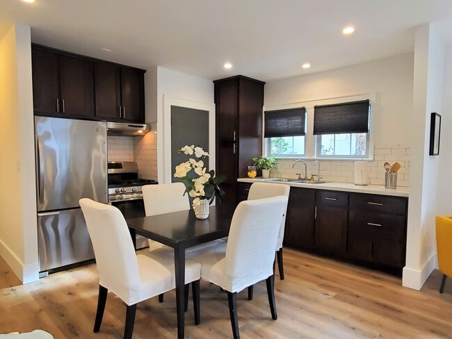 908 Victoria Ave - 908 Victoria Ave Unit 908