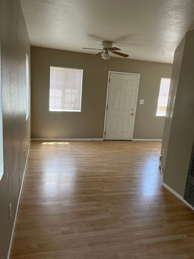 Photo - 4366-4368 Felton St Unit 4366