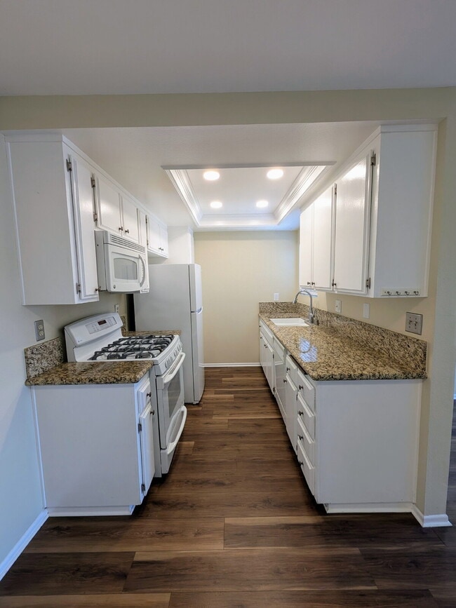 Photo - MOVE-IN READY – 1 BEDROOM CONDO IN GATED TUSTIN COMMUNITY (UNIT 70) Unit 70