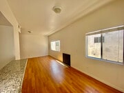 Photo - 6139 Fountain Ave