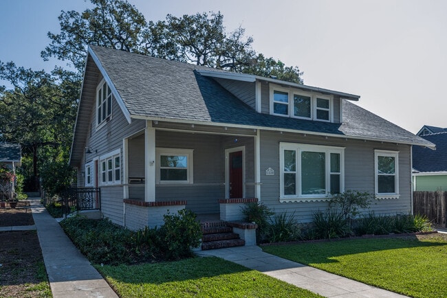 Photo - 160 N Myrtle Ave