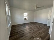 Photo - 140 W 82nd St Townhome