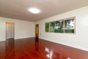 Photo - Chester Duplex Apartment Unit 438