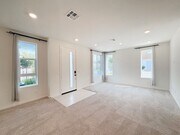 Photo - Beautiful 3B/2.5BA Townhome in Vista for R...