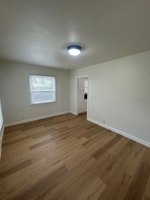 Photo - 10017 Silverton Ave