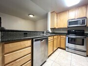 Photo - 2 bed, 2 bath located in Corona, CA! Unit 104