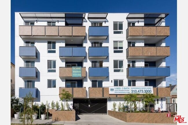 Building Photo - 4909 Rosewood Ave Unit 307 Rental