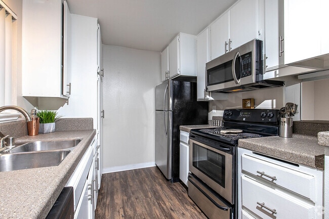 Building Photo - Park Diplomat Rental