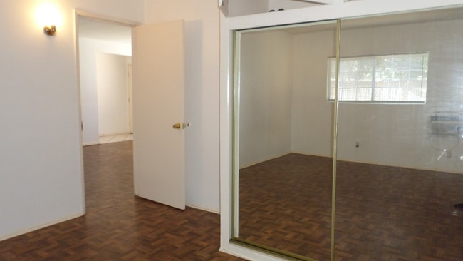 Photo - 2613 Muscatel Ave Townhome