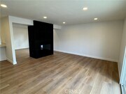 Photo - 213 N Royal Pl
