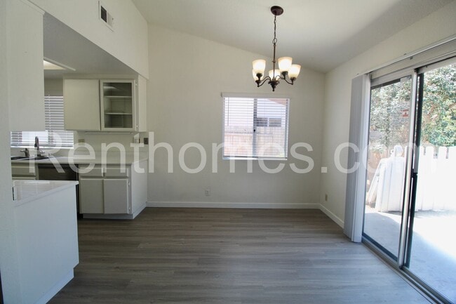 Photo - 2723 Malibu Pl
