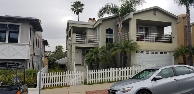Photo - 637 30th St Apartment Unit 637