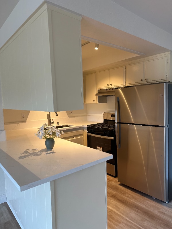 Photo - 2425 Purdue Ave Unit 206