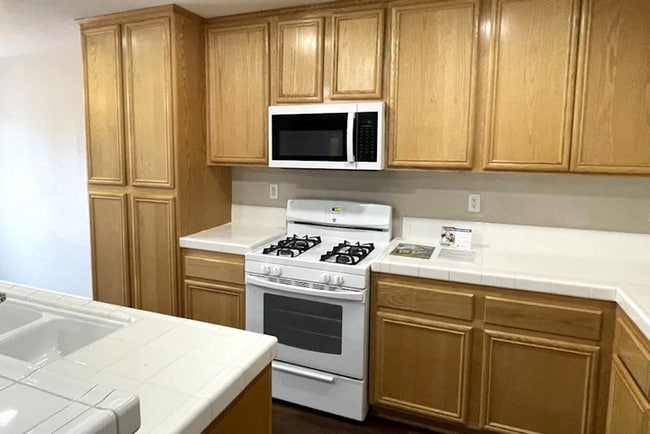 Photo - 45317 Stadium Ln