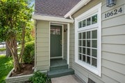 Photo - 10624 Bloomfield St