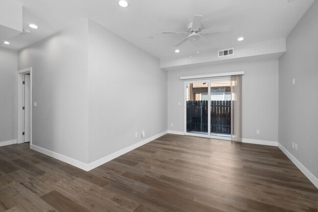 Photo - 7915 Milton Ave Unit B