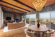 Photo - 2065 Kew Dr