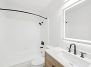 Photo - 6828 Fulton Ave Unit 3