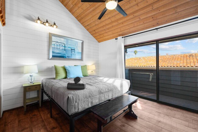 Photo - 733 Seacoast Dr