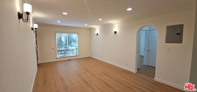 Photo - 451 S Doheny Dr Unit 451