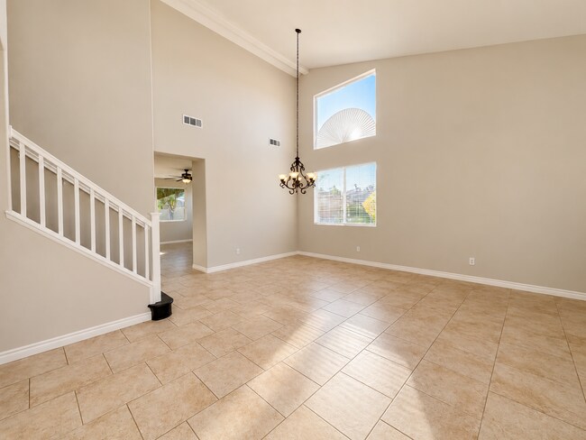 Photo - 29121 Shadow Hills St