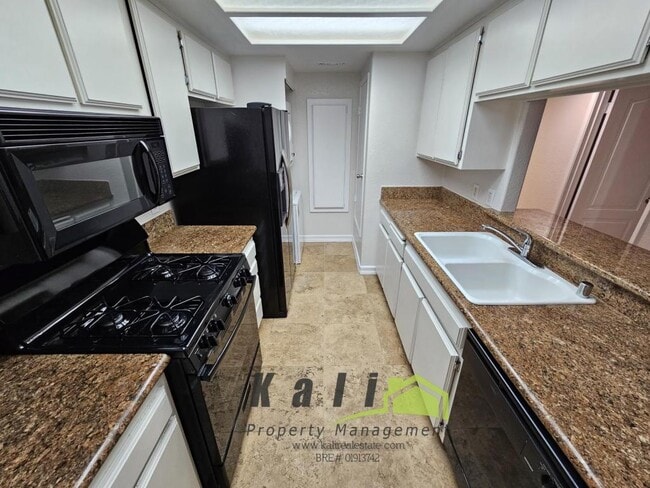 Photo - 755 Brookstone Rd Unit 102