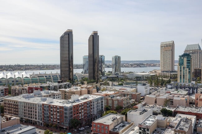 Photo - 575 Sixth Ave