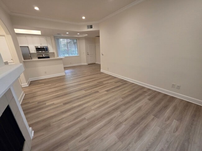 Photo - 2669 S Barrington Ave Unit 107