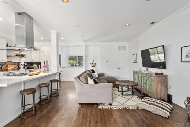 Photo - 2203 Levante St