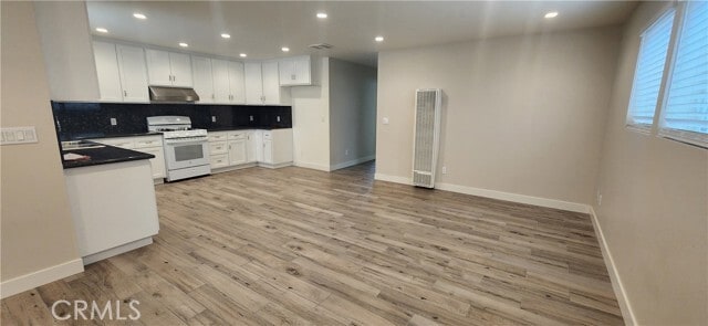 Photo - 3765 Artesia Blvd