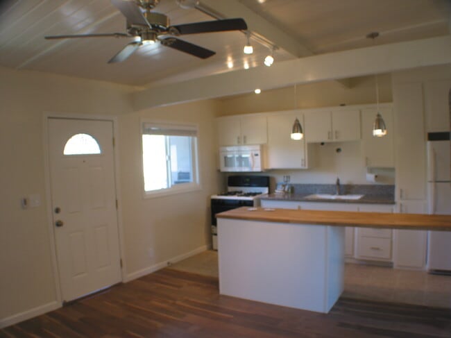 Photo - 3583 E N St Unit 1