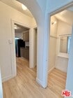 Photo - 936 S Berendo St