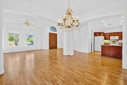 Photo - 48638 Barrymore St