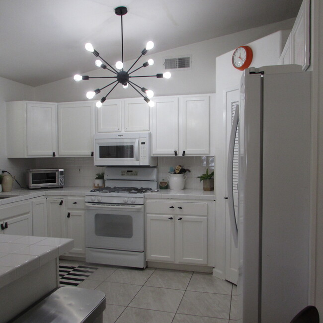 Photo - 51240 Avenida Velasco